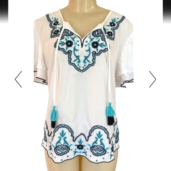 Crown and IVY White Blue Embroidered Collar Tunic Size Medium - Picture 2 of 10